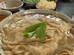 -茅草房·河畔园林火锅
