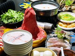 -牛牛和牛海鲜粥底火锅(长虹国际城店)