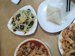 -三好食堂(煎饺·馄饨·肉饼米线·盛世广场店)
