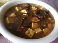 五花肉炖山蘑-韵之源农家菜(北京1店)