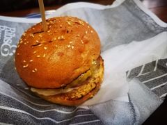 -Ribs & Burgers The Rocks