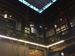 -蔼若春.传承三十年云南菜(金碧公园店)