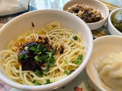 -正一涵老味道名小吃(广汉总店)