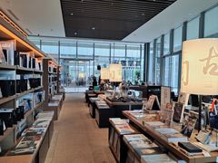 -茑屋书店(天目里店)