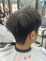 -藤野造型烫发染发