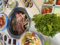 -韩香福烤肉庄园(华夏路店)