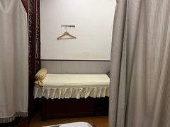 -蓉城阳光推拿馆(理想中心店)