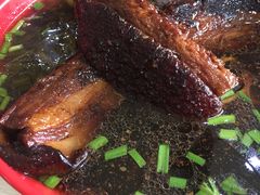 -小龙大肉面馆