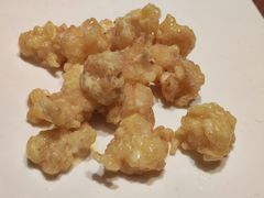 沙律明虾球-东方明珠老上海8号餐厅