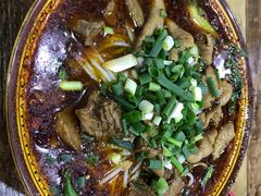 -胥佳烧鸡公牛肉面馆
