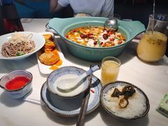 -周渝食惦·酸菜鱼精致川菜(横岗店)