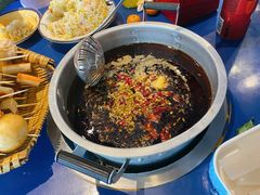 牛油锅底-马路边边串串香(双井直营店)