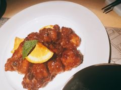 -穹六人间 people 6(岳阳路店)