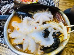 -鑫釜山海鲜烧烤(鑫丰国际店)
