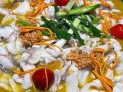 -山城外·非遗酸菜鱼(新都汇融店)