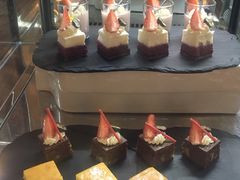 -广州白云机场雅高铂尔曼大酒店