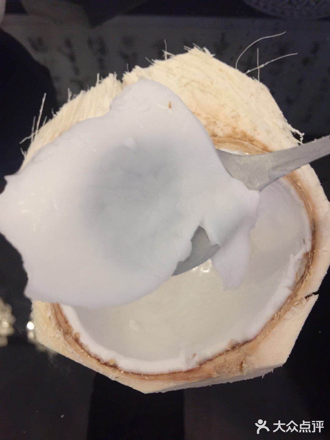 第一次吃到这么好吃的青皮香蕉，奶椰