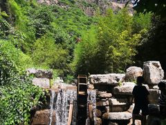 -十渡东湖港风景区