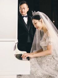 点击看大图 -挪娅婚纱摄影皇家会所