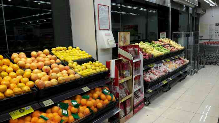 wellcome(亨村路店)-"惠康的东西比较全,尤其是零食什么的,食材.