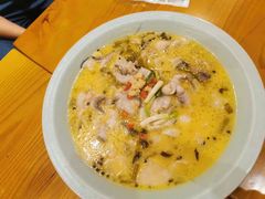 经典酸菜鱼-丁记盐蘸牛肉·新杭菜(河东路店)