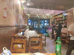 大堂-地锅公社·现炒地锅鸡·地锅鱼·夜宵(罗锦路店)