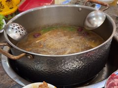 -乳仔牛牦牛汤锅 烤羊排(松潘古城店)