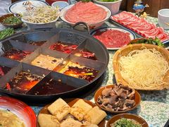 -鸿姐老火锅(花园路店)