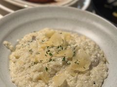 -MONICH牛排融合餐厅(和义大道购物中心店)