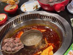 -醉董牛川派鲜肉自选火锅(烟台店)