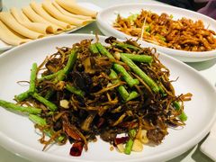 -闫府私房菜·百年鲁菜(欧亚店)