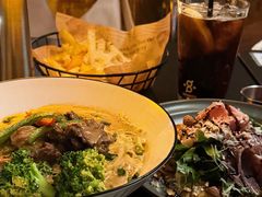 -8PINTS八品脱·日料·烧鸟·精酿小酒馆(莘庄店)