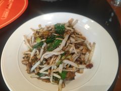 -魏铭鱼头捞饭(晋阳路店)