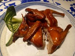 脆不腻乳鸽皇-江南赋(内蒙古大厦店)