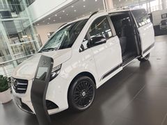 -天津波士信达奔驰4S店(卫津南路店)