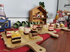 -上海安吉名轩·凯迪拉克4S店
