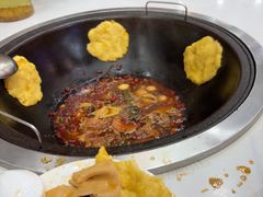 -鲁员外地锅鸡地锅鱼(古墩路店)