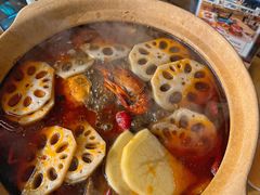 -聚汇三少·龙虾·中餐厅(莫邪路新天地店)