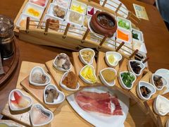 -香麒园·过桥米线·南湖雅宴
