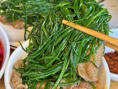 -大众跷脚牛肉馆·非遗传承单位(峨眉山店)