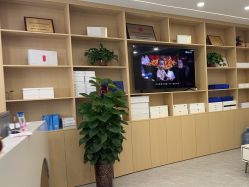 -蕾特恩专业祛痘国际连锁
