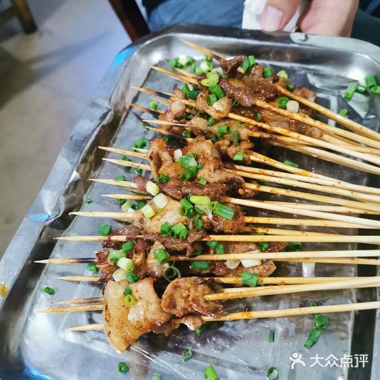 谭记烧烤(人民北路店)