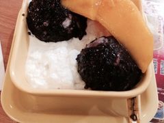 芒果白雪黑糯米甜甜-满记甜品(优客百盛店)