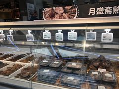 面包甜点陈列柜-盒马鲜生(红莲店)