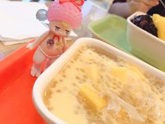 芒果白雪黑糯米甜甜-满记甜品(荟聚购物中心店)