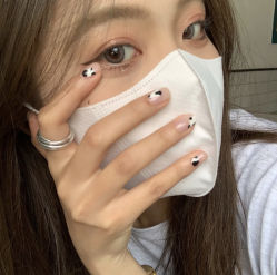 -七月美睫 美甲