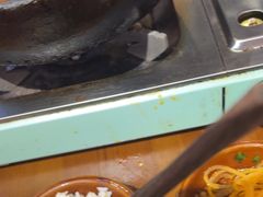 -黔有有贵州酸汤夺夺粉火锅(五味十字店)