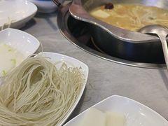-光头药膳鸡(莱茵小镇店)