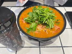 -肥汁米蘭香港米线(长宁来福士店)