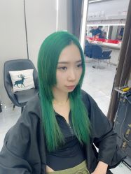 -朗峰专业美发沙龙